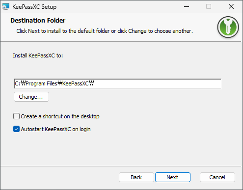 Selección de ruta de instalación de KeePassXC y configuración de opciones de inicio automático